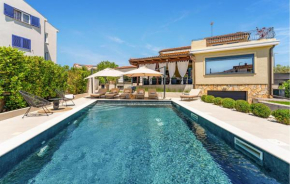 Amazing Home In Biograd Na Moru With Sauna